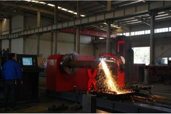 Uso industrial de la cortadora de llama del CNC del perfil del tubo 60-600m m